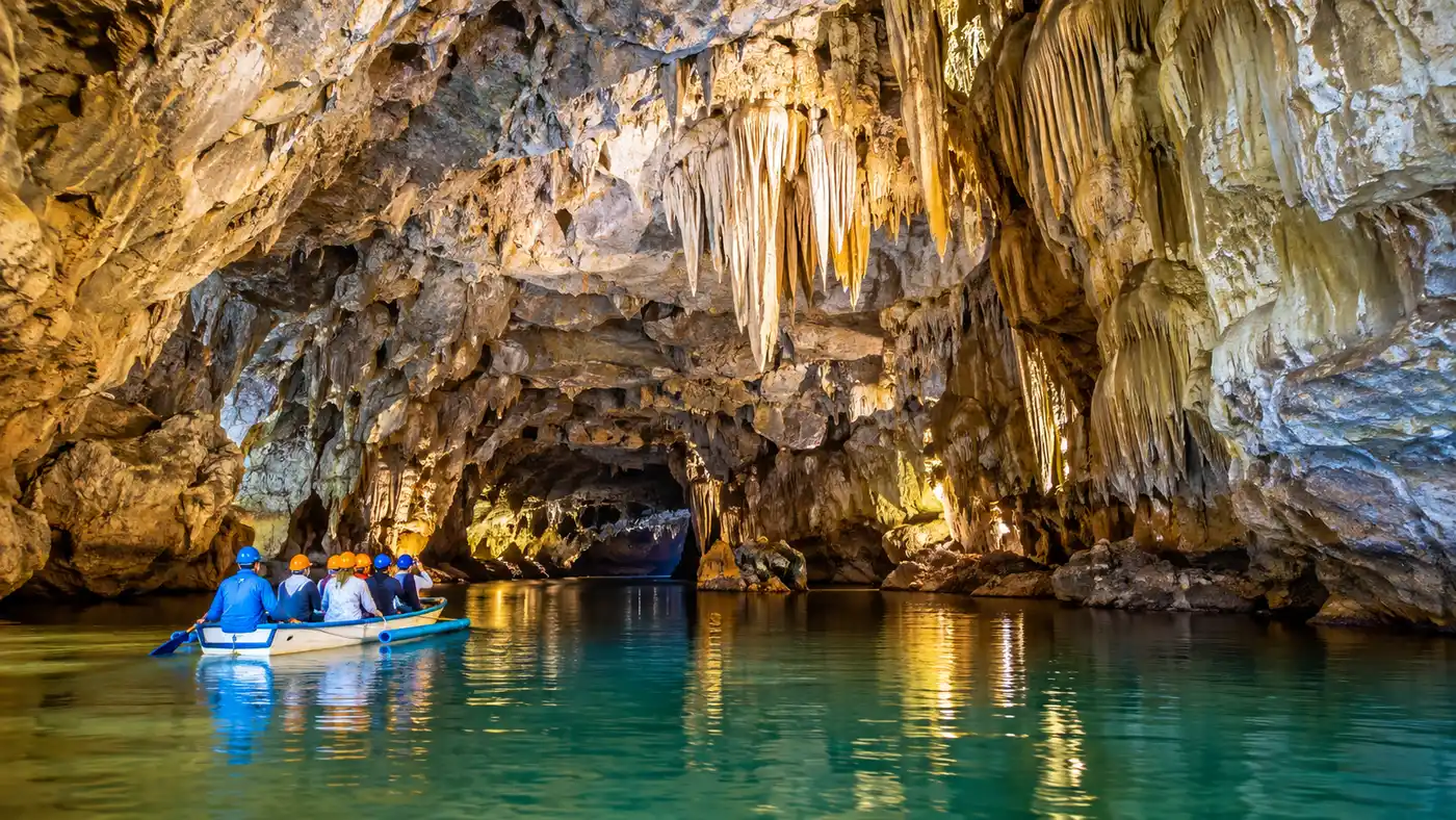 Underground River Boat Tour at Cuevas de San José